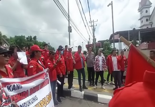 Aksi Demo PBB  di Mapolda Sumut: Polisi Diminta Serius Berantas Miras dan Narkoba