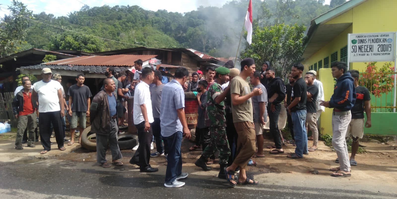 Eksekusi Rumah Mantan Polisi Bermula Pinjam Uang 30 JT Ke Mak Lintar Berbunga 1,2 M