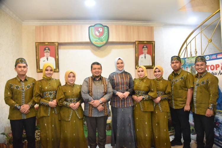 Pembukaan PRSU, Bupati Berikan Layanan Terbaik Ke Pengunjung Paviliun Tapsel