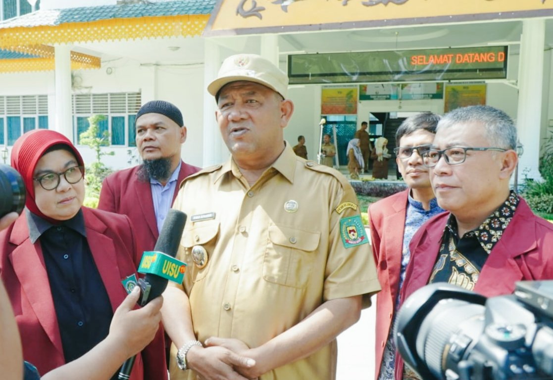 Ratusan Mahasiswa UISU KKN Tematik di Langkat, Syah Afandin Berharap Berbaur Dengan Masyarakat