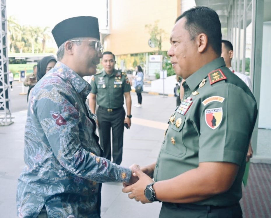 Pemanfaatan Lahan Tidur Jadi  Pembahasan Pangdam V Brawijaya