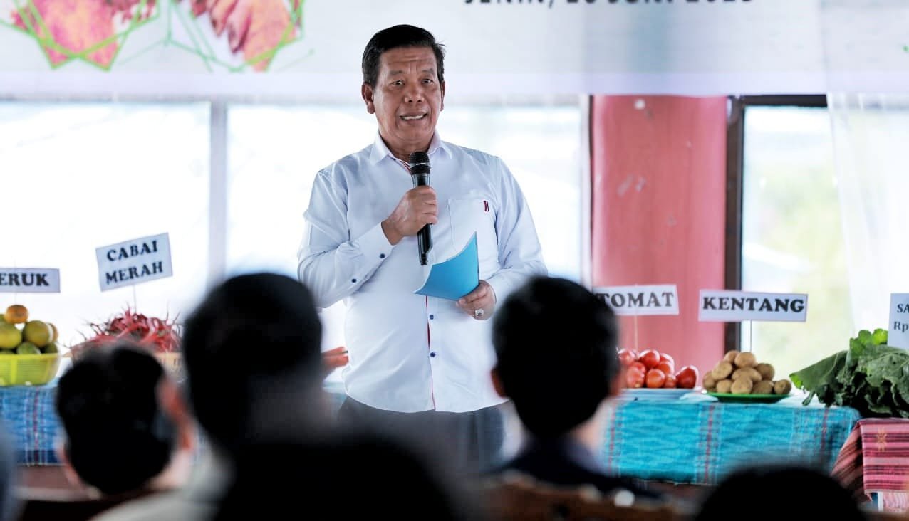 Bupati Simalungun Buka Pasar Lelang Komoditas Pertanian