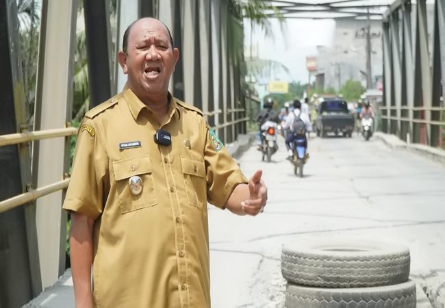 Plt Bupati Langkat Minta Dinas PUPR Sumut Perbaiki Jembatan Batang Serangan