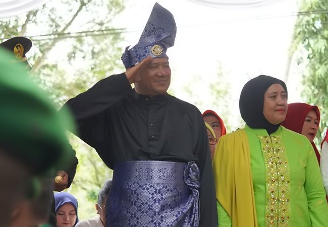 Peringati HUT RI ke-78, Syah Afandin Ajak Masyarakat Wujudkan Indonesia Emas di 2045