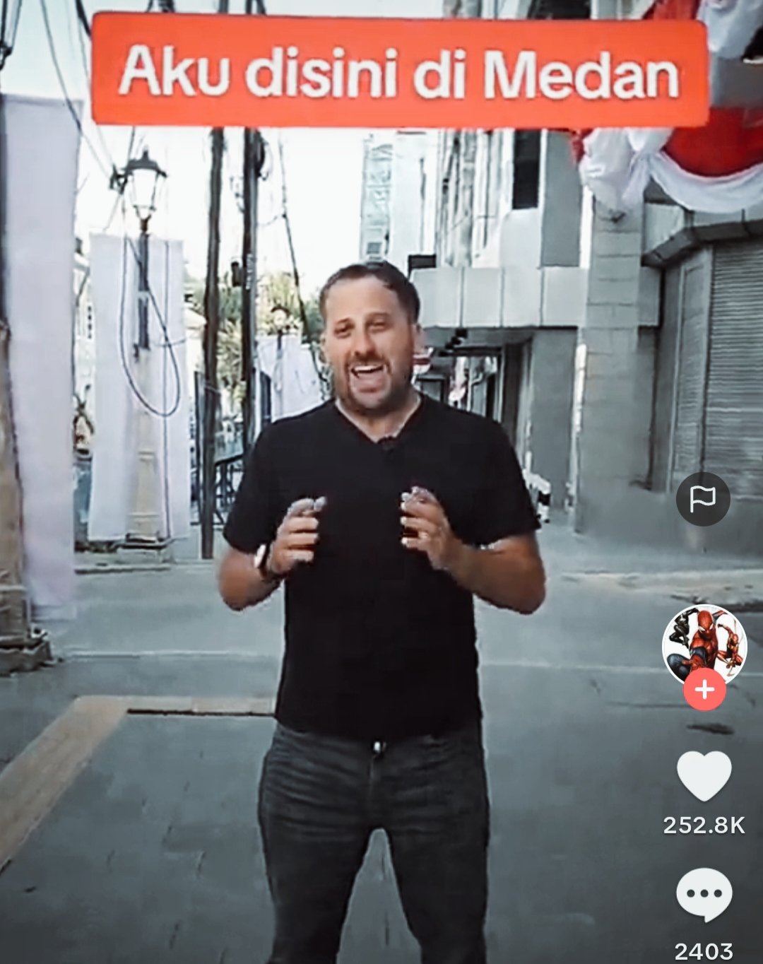 Viral!!! Pria Bule Sebut Medan Sebagai 