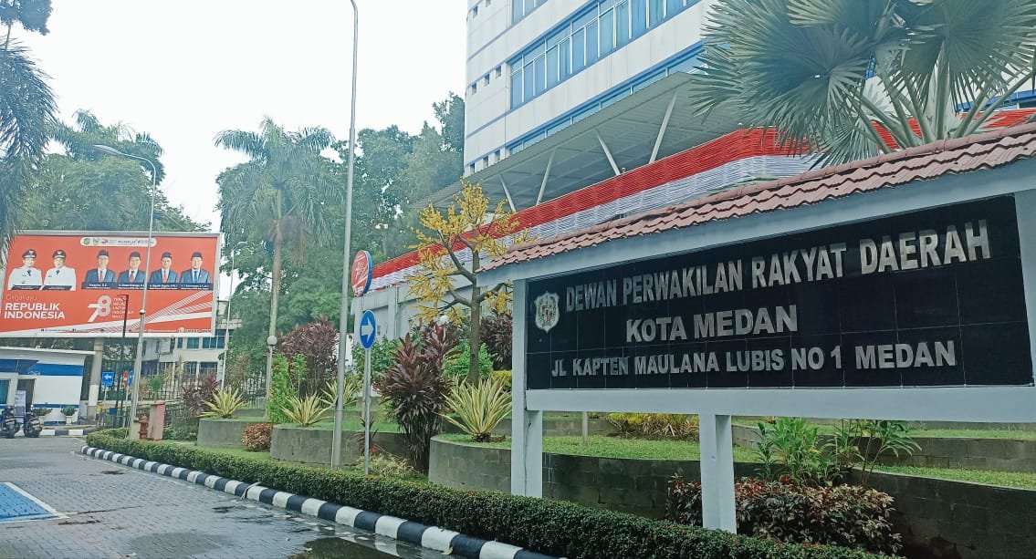 Demo Puluhan Mahasiswa di DPRD Medan Soal Dugaan Pungli, Batal Digelar