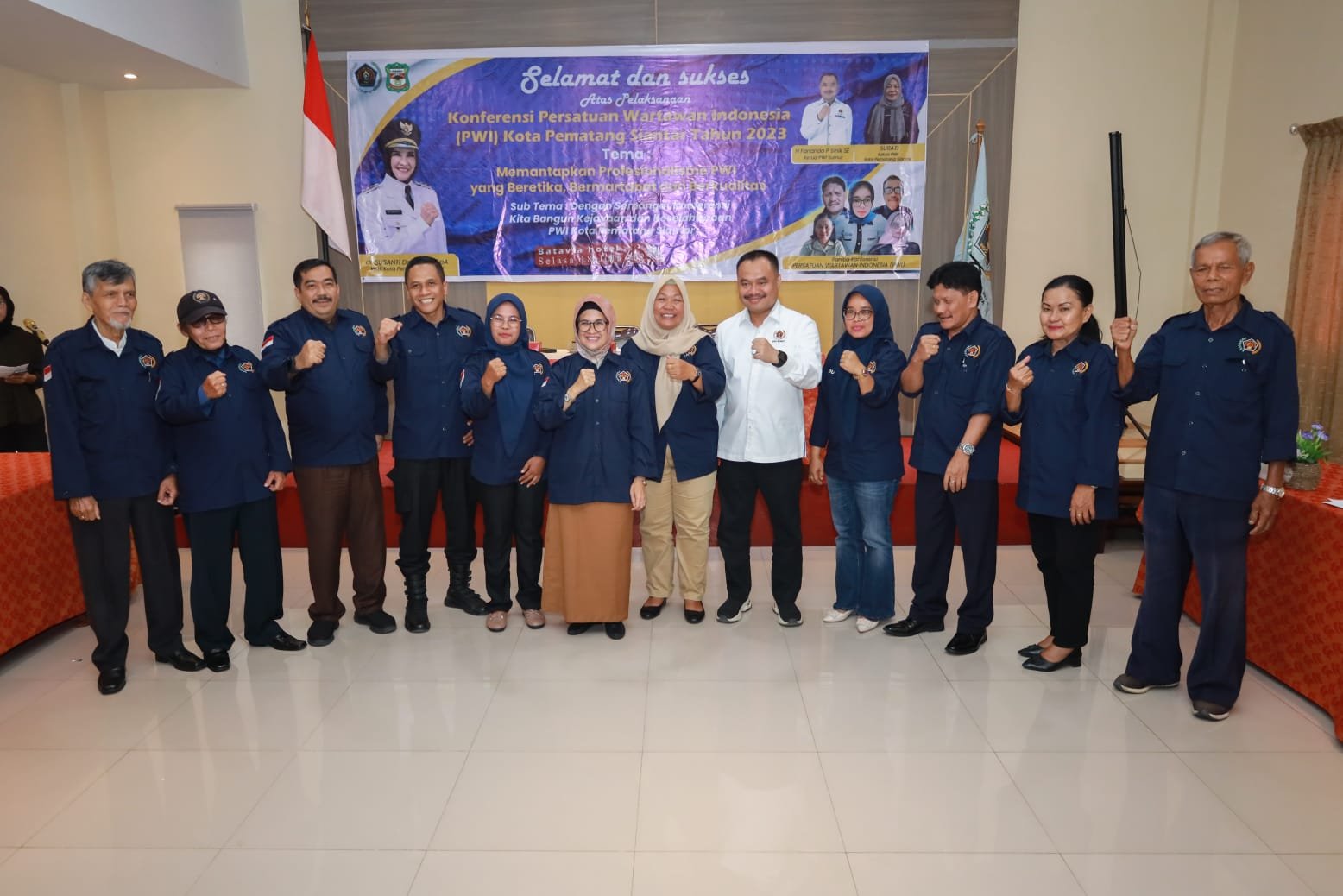 Wali Kota Siantar Menutup Konferensi Persatuan Wartawan Indonesia