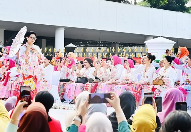 24 Juli Ditetapkan Sebagai Hari Kebaya Nasional