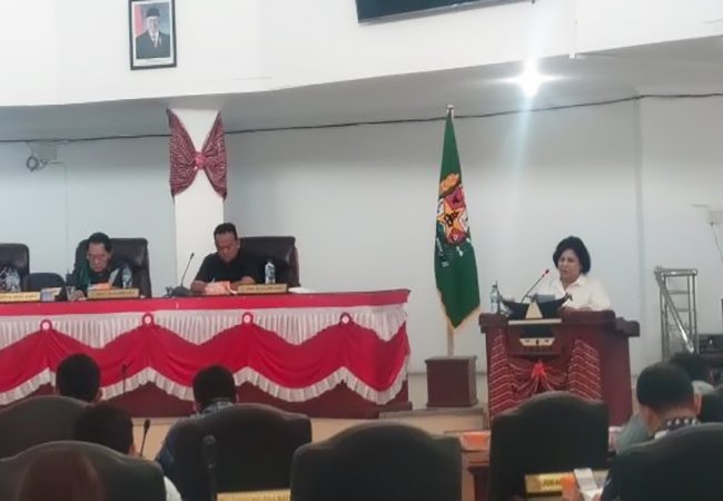 Bupati Karo Sidak ke Kantor Dukcapil