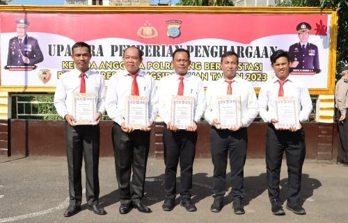 Ungkap Kasus Narkoba 3,18 Kg, Kasat Resnakoba dan 5 Personel Dapat Penghargaan