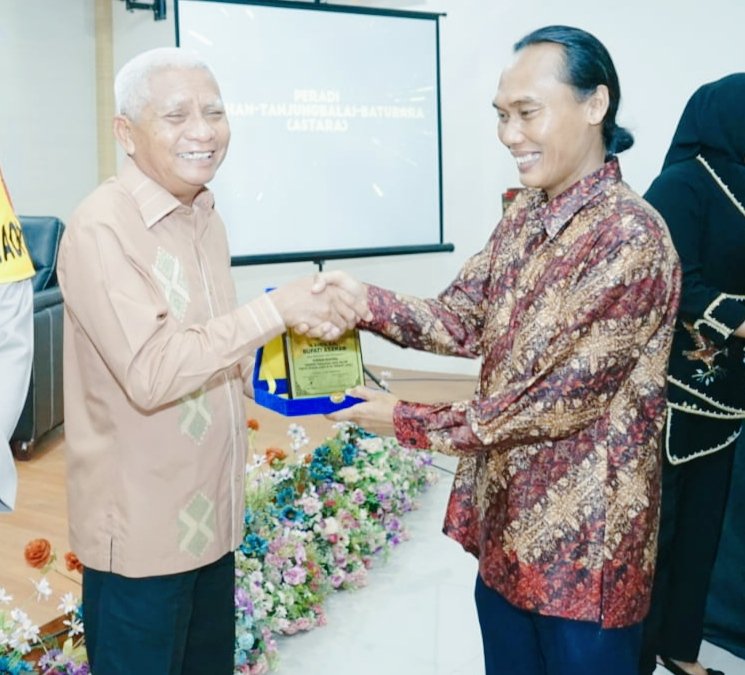 Bupati Buka Seminar Nasional DPC Peradi Astara