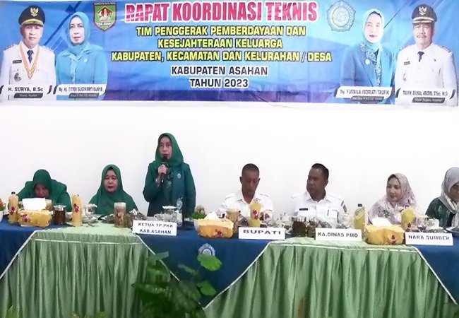 Asisten Pemerintahan dan Kesejahteraan Rakyat Buka Rakornis TP PKK  Asahan