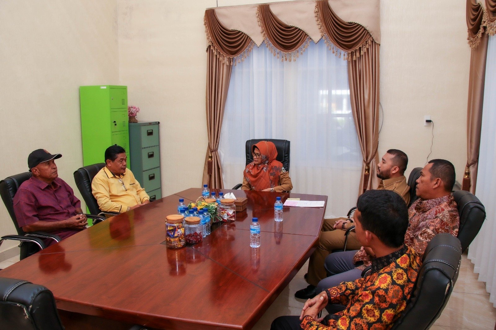 Terima Audiensi Pengurus IKEIS Siantar, Susanti Dukung Pelestarian Budaya Simalungun