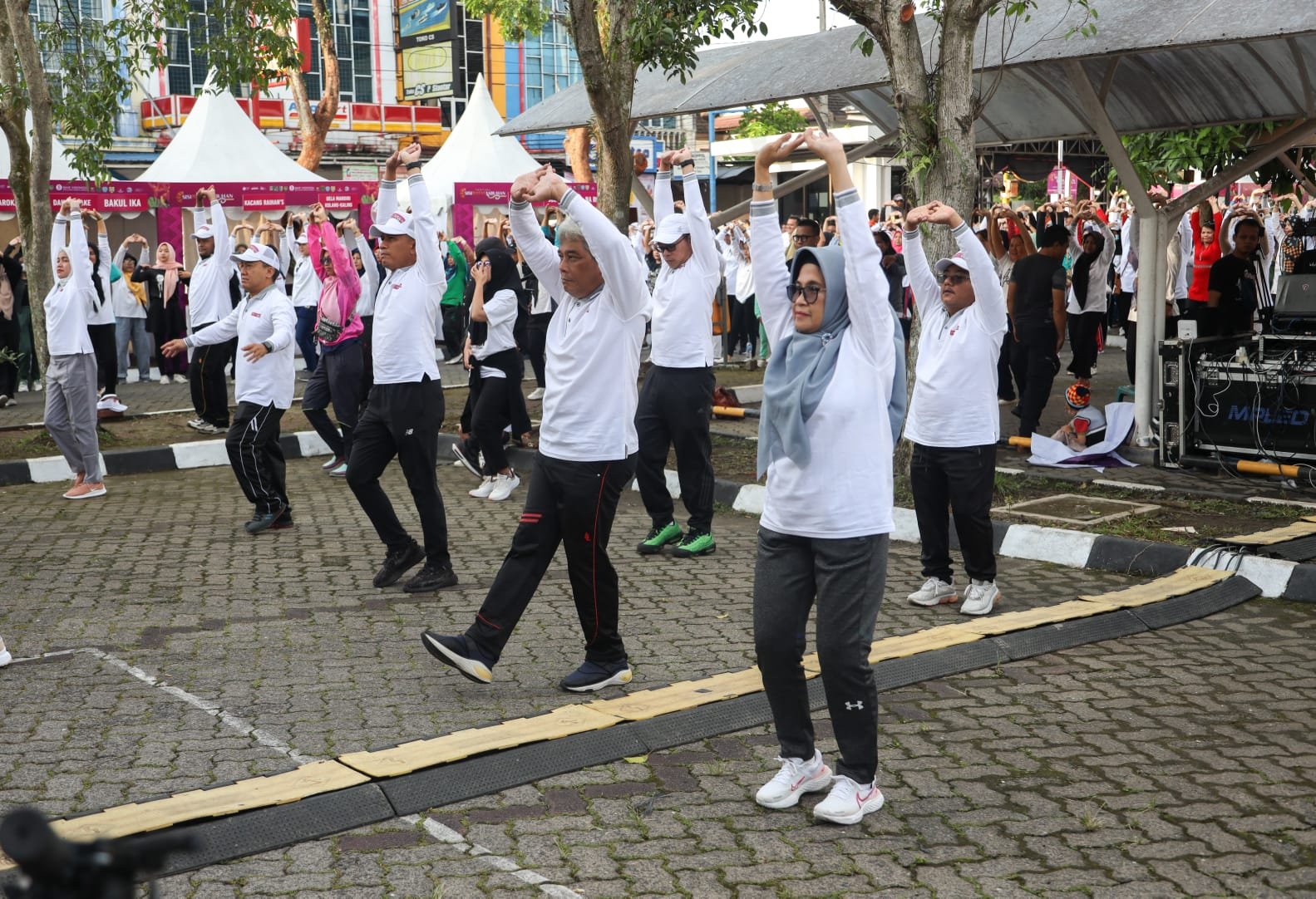Susanti Hadiri Senam Pagi Bersama KPw BI Pematang Siantar