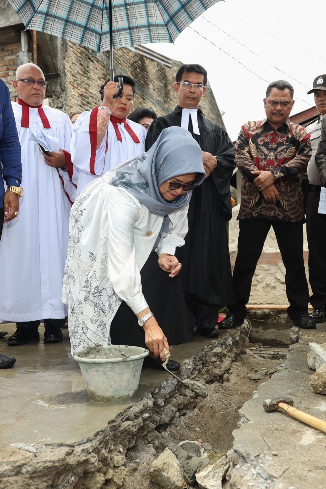 Walikota Siantar Lakukan Peletakan Batu Pertama Pembangunan Gereja HKBP Pardamean