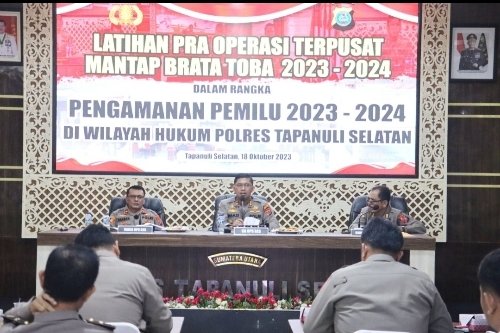 Lat Pra Ops Mantap Brata Toba, Kapolres Tapsel Berharap Personel Ingat Aturan Teknis Pemilu