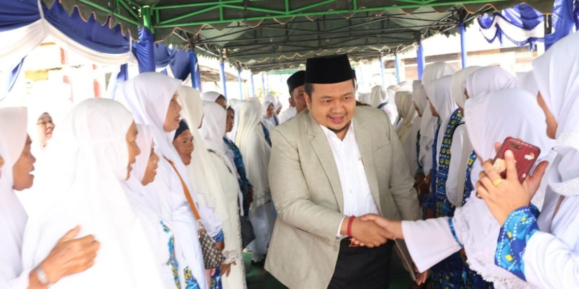 Hadiri Pengajian BKMT, Dolly Ajak Para Jemaah Untuk Semangat Sambut Tahun Baru Hijriah