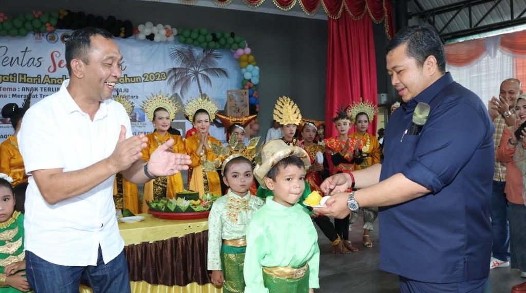 Bupati dan Bunda PAUD Peringati HAN Bersama Ratusan Anak Tapsel