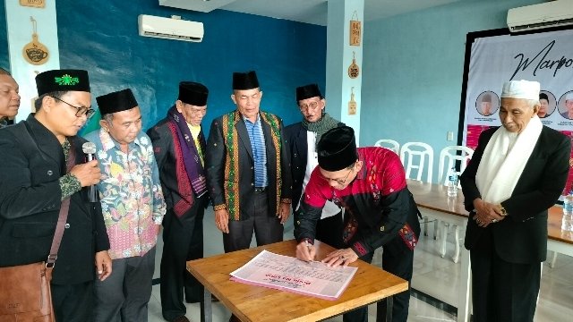 Gelar Marpokat, Jon Surjani Pasaribu Gaungkan Poda Na Lima dengan Kekinian