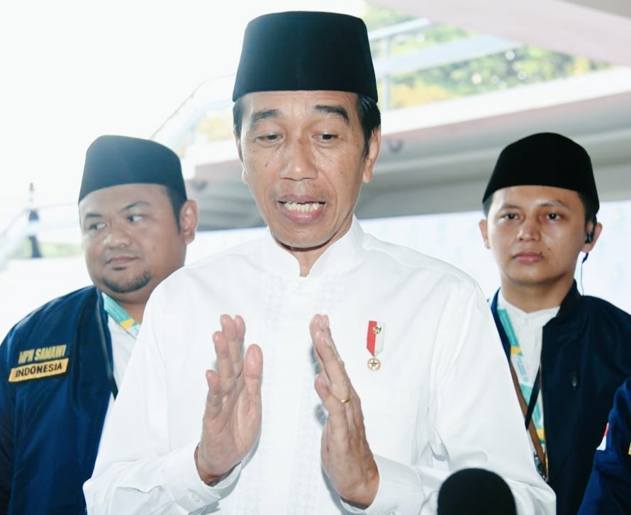 Presiden Minta Panglima TNI dan Kapolri Tangani Titik Api Karhutla