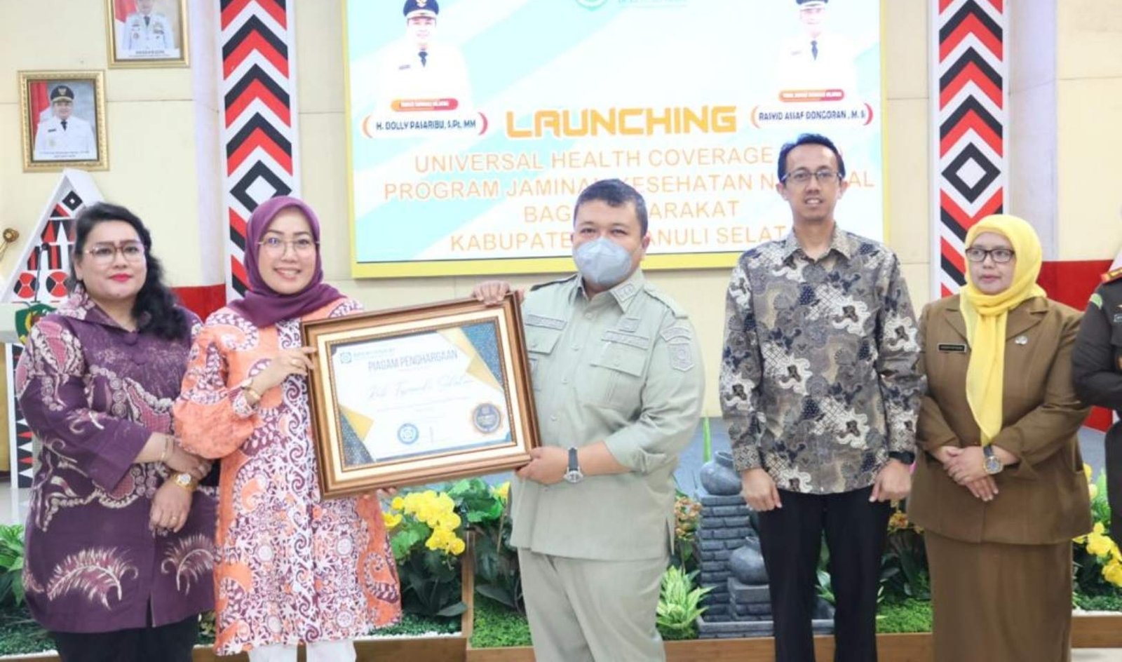 Bupati Tapsel Launching UHC Program JKN