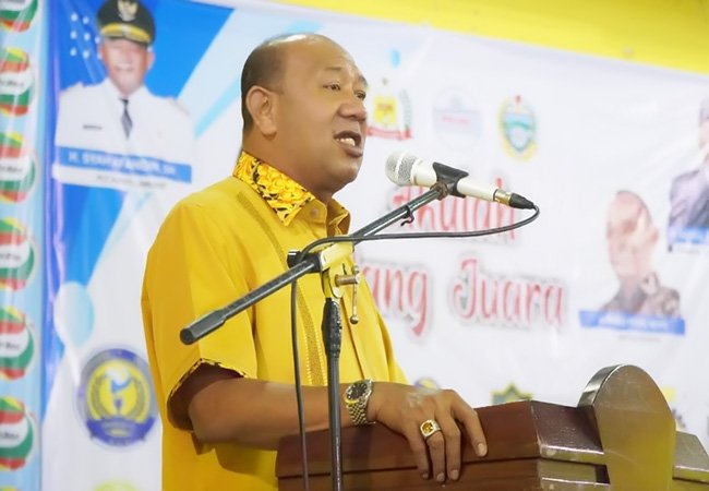 Syah Afandin Buka Turnamen Volly Antar Pelajar SMA/SMK Negeri dan Swasta
