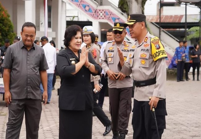 Bupati Karo Hadiri Apel Gelar Pasukan Operasi Mantap Brata Toba 2023-2024