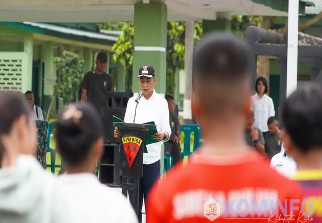 Theopilus Ginting  Buka Turnamen Sepak Bola dan Bola Basket Piala Danyonif 125/Si’Mbisa Cup 2023