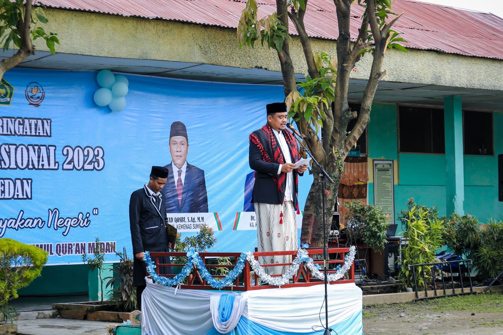 Jadi Pembina Upacara, Bobby Nasution Minta Santri Perbaiki Diri