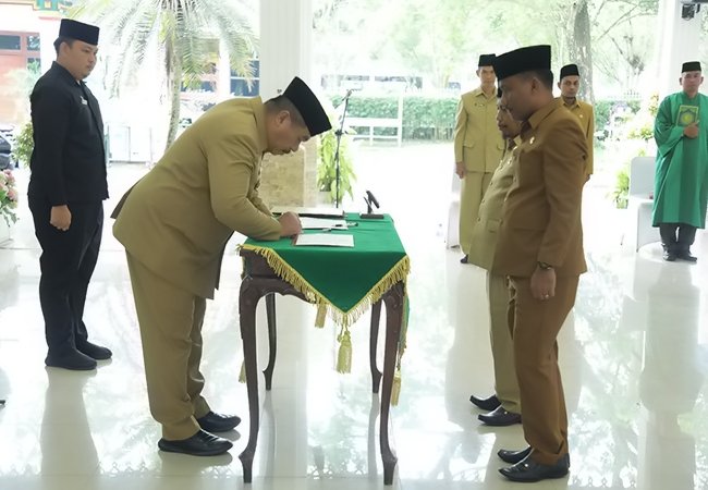 Wakil Bupati Asahan Lantik Pejabat Aministrator dan Pejabat Pengawas