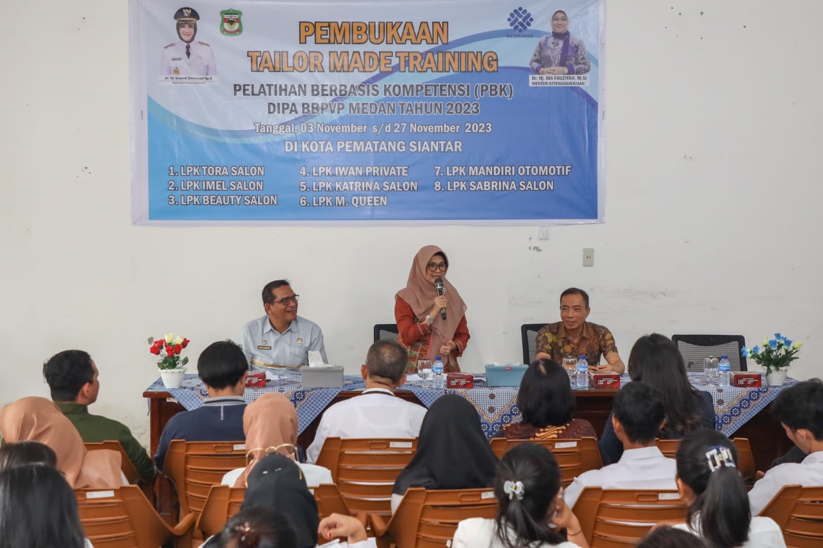 Wali Kota Siantar Membuka Tailor Mode Training PBK Direktorat Jenderal Pelatihan BBPVP
