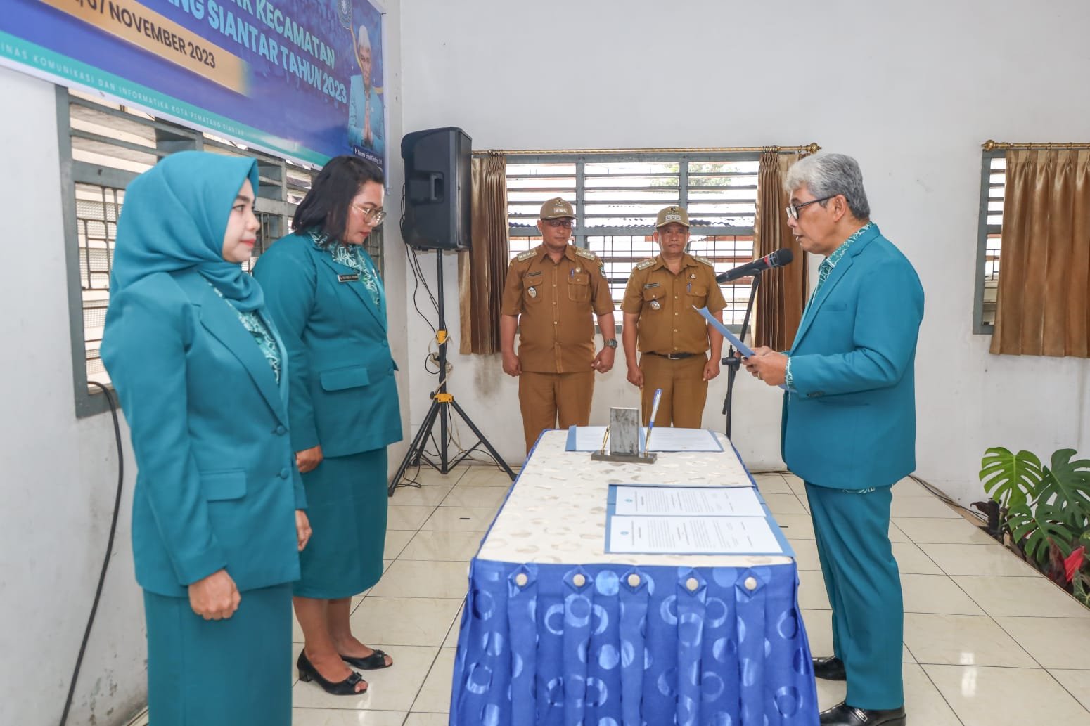 Ketua Erizal Ginting Melantik Pengurus TP PKK 2 Kecamatan dan 28 Kelurahan di Kota Siantar