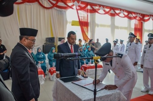 PJ Wali Kota Padangsidimpuan Lantik 42 Kades di 4 Kecamatan