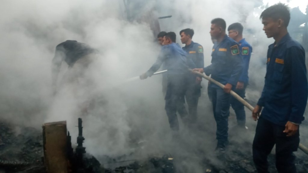 Rumah Warga Sihitang Ludes Terbakar Saat Ditinggal Korban Antar Anak Sekolah