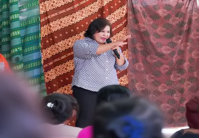 Bupati Karo Hadiri Bakti Sosial Spesialistik IDI di Desa Kidupen