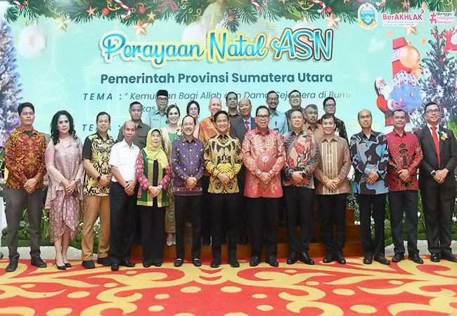 Perayaan Natal ASN Pemprov Sumut, Pj Gubernur Sebut Melayani Rakyat Termasuk Ibadah