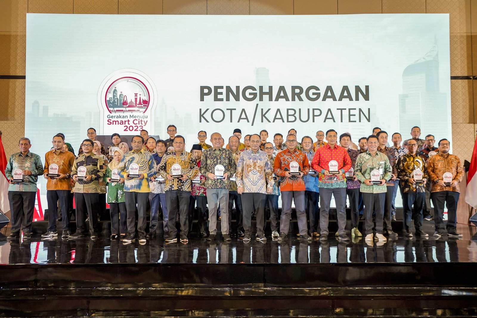 Kadis Kominfo Siantar Hadiri Acara Forum Smart City Nasional  di BSD Tangerang