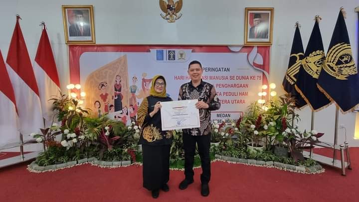 Wali Kota Siantar Terima Penghargaan Kota Peduli Hak Asasi Manusia