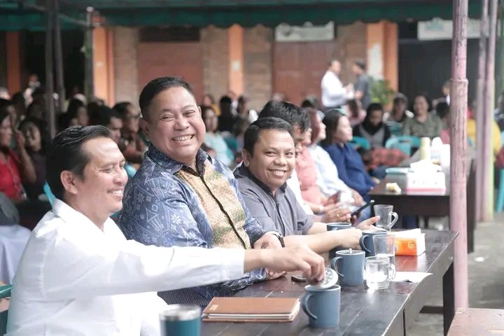 Bupati Dairi Hadiri Peletakan Batu Pertama Pembangunan Gedung Karya Pastoral Paroki Sidikalang
