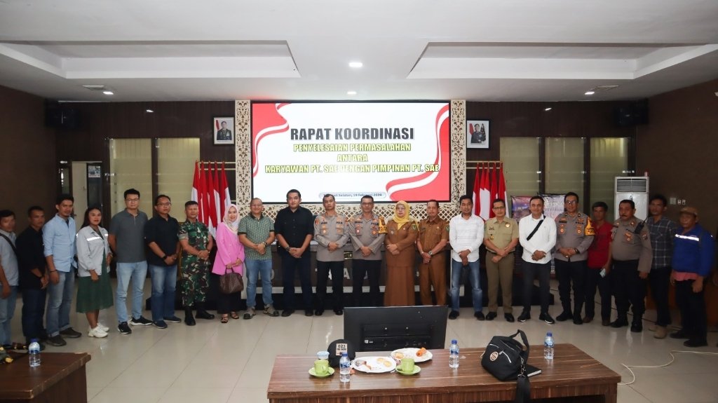 Good Job! Kapolres Tapsel Berhasil Mediasi Konflik antara PT SAE dengan Karyawan