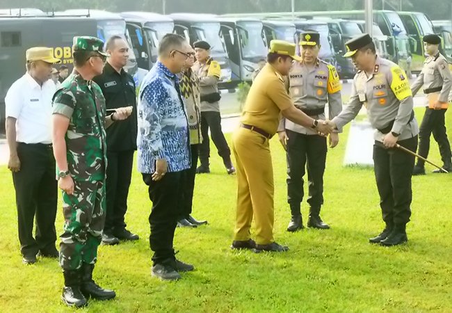 Apel Pergeseran Pasukan Jelang Pemilu,Petugas Diminta Bekerja Profesional