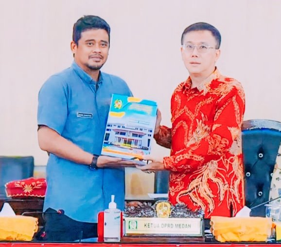 LKPJ 2023, Wali Kota Klaim Tingkat Kemiskinan dan Pengangguran di Medan Menurun