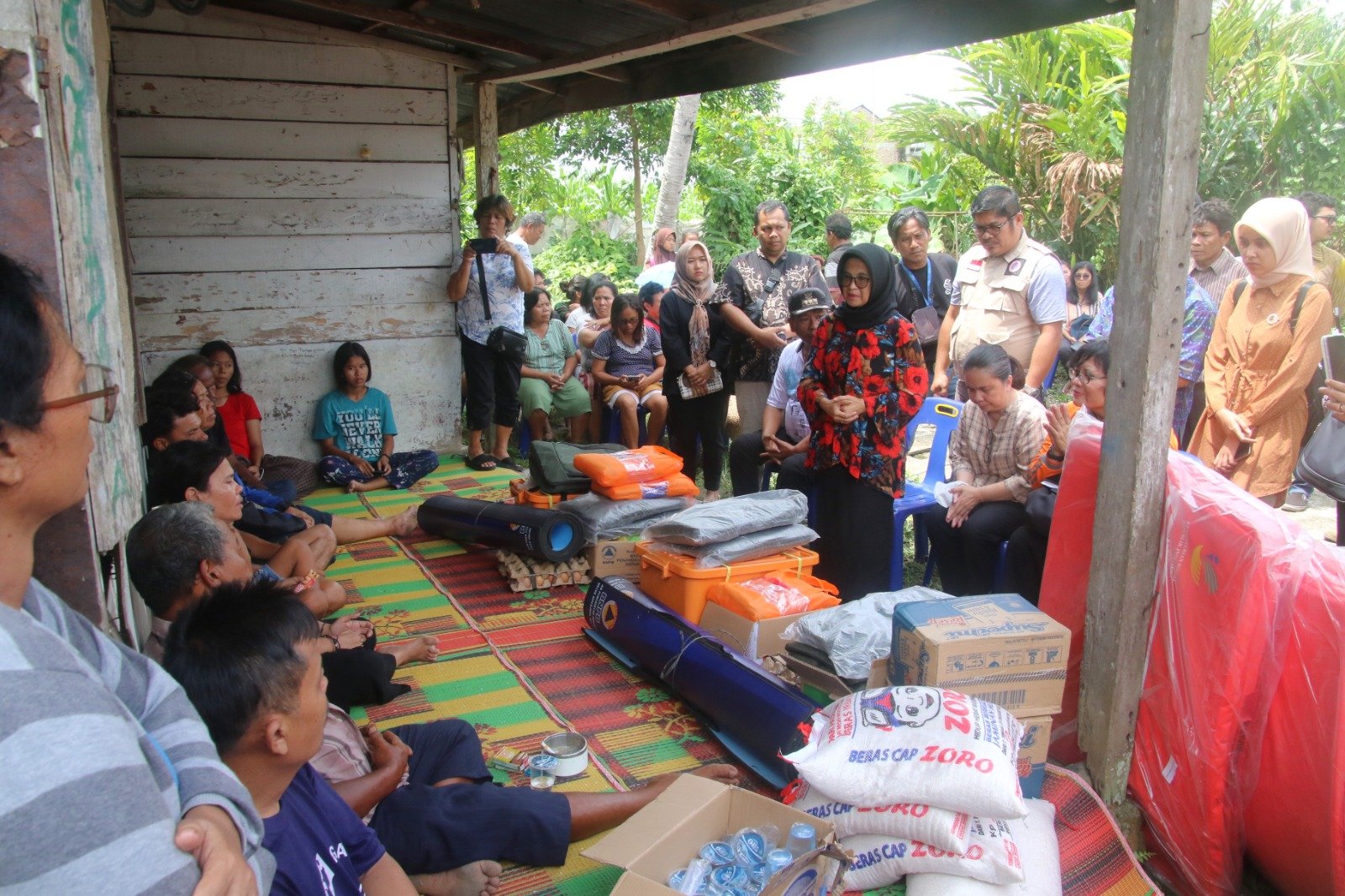 Wali Kota Pematangsiantar Berikan Bantuan saat Kunjungi Korban Kebakaran Warga Baringin Pancuran Nauli