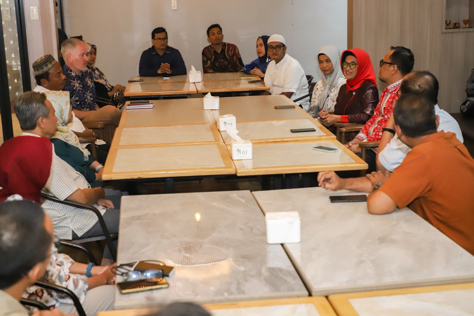 Wali Kota Pematangsiantar Adakan Diskusi dengan Tim USAID IUWASH,  yang dirangkai Buka Puasa Bersama