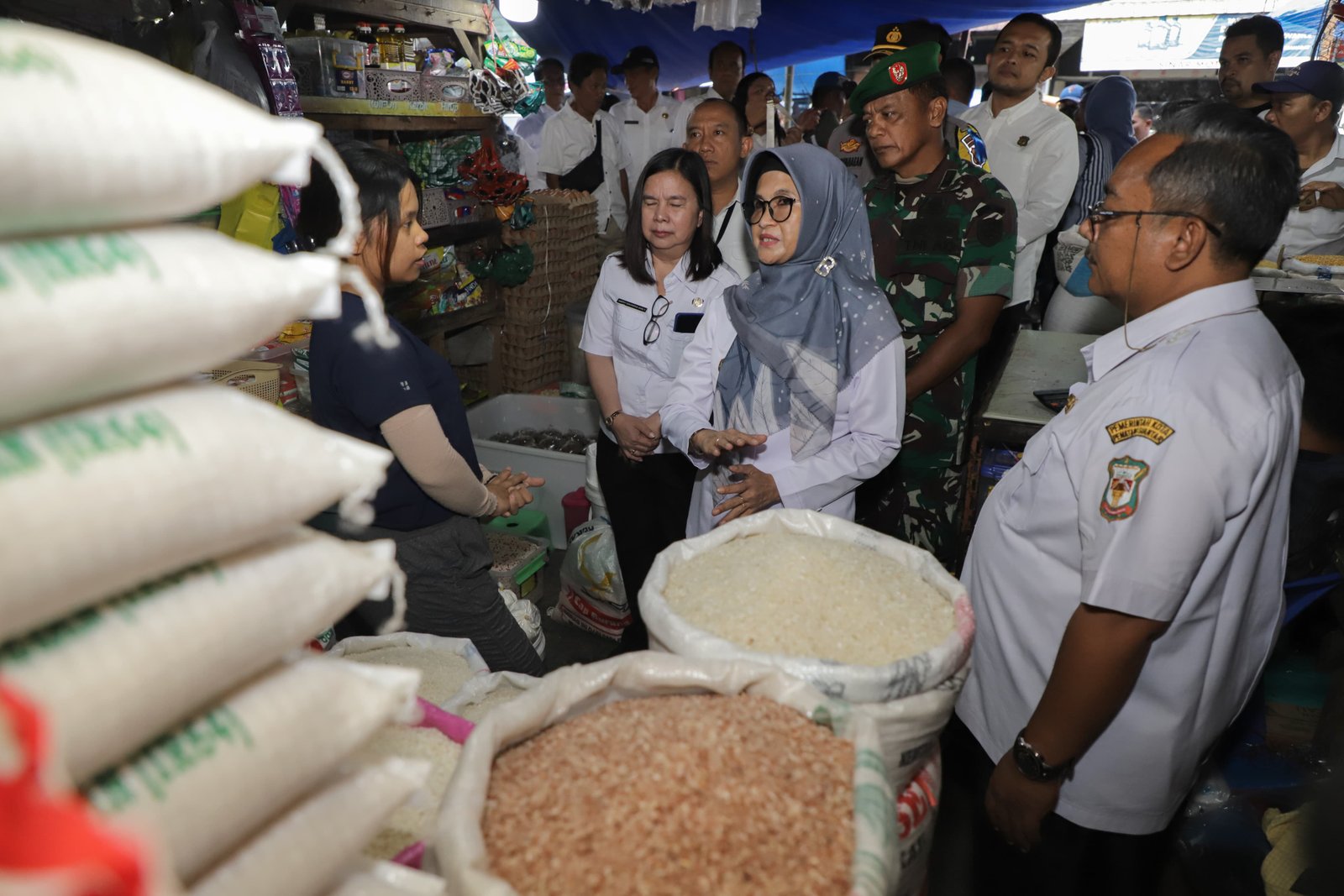 Wali Kota Pematangsiantar Lakukan Sidak Harga dan Stok Barang Kebutuhan Pokok diberbagai Lokasi