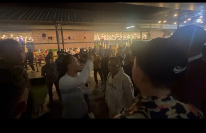Penumpang Kapal Roro Tujuan Punggur Kuala Tungkal Ditelantarkan Delapan Jam Oleh PT Jembatan Nusantara