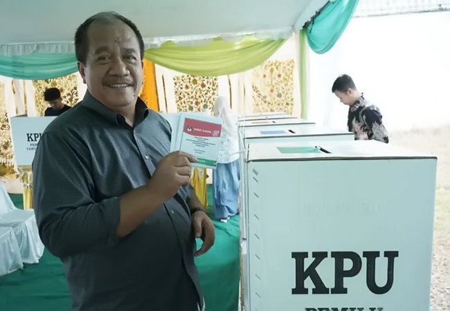 Bupati Asahan Terima Penghargaan Baznas Award 2024