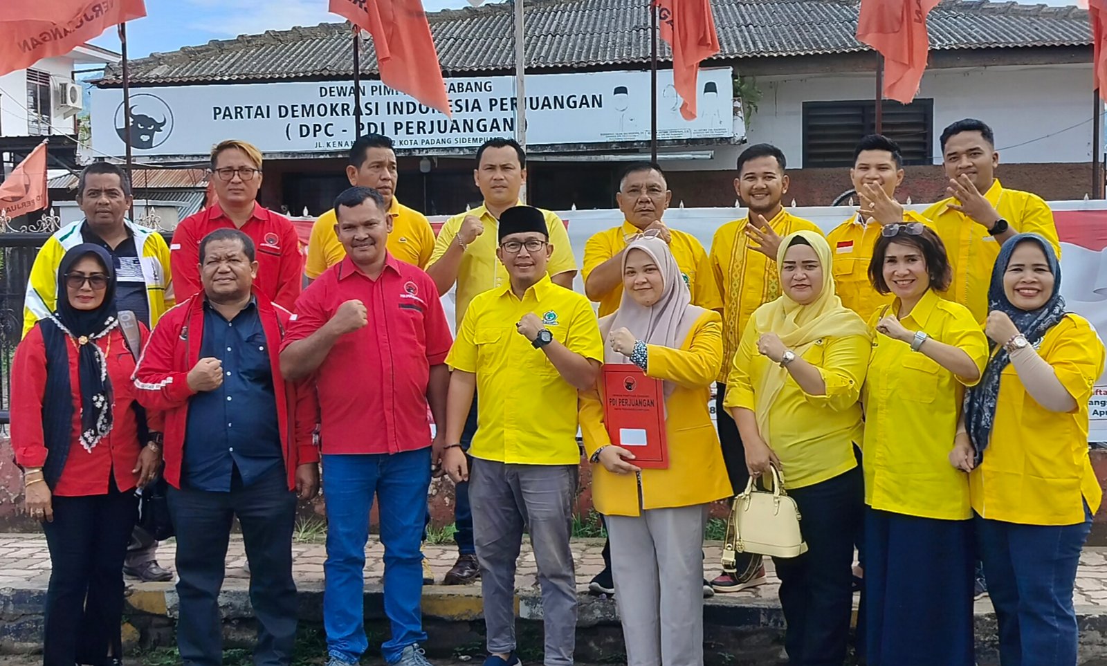 Ambil Formulir Pendaftaran, PDIP Sidimpuan: Irsan Layak \'Diperjuangkan\'