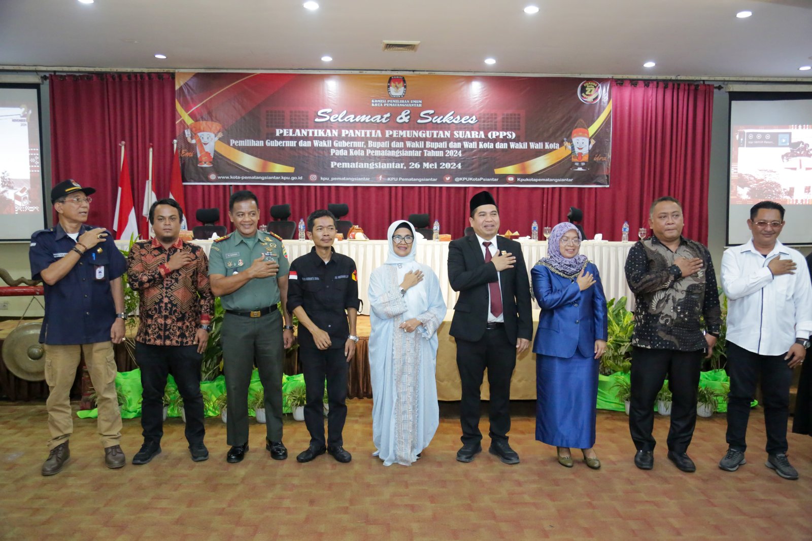 Susanti Hadiri Pelantikan Anggota PPS se-Kota Pematangsiantar