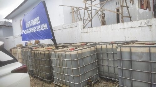 Timbun 10 Ton Solar, Kades Tolang Jae diamankan, Penadah Kok di Lepas?